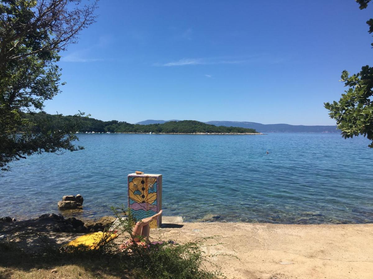 Apartman Kora Njivice Exteriér fotografie